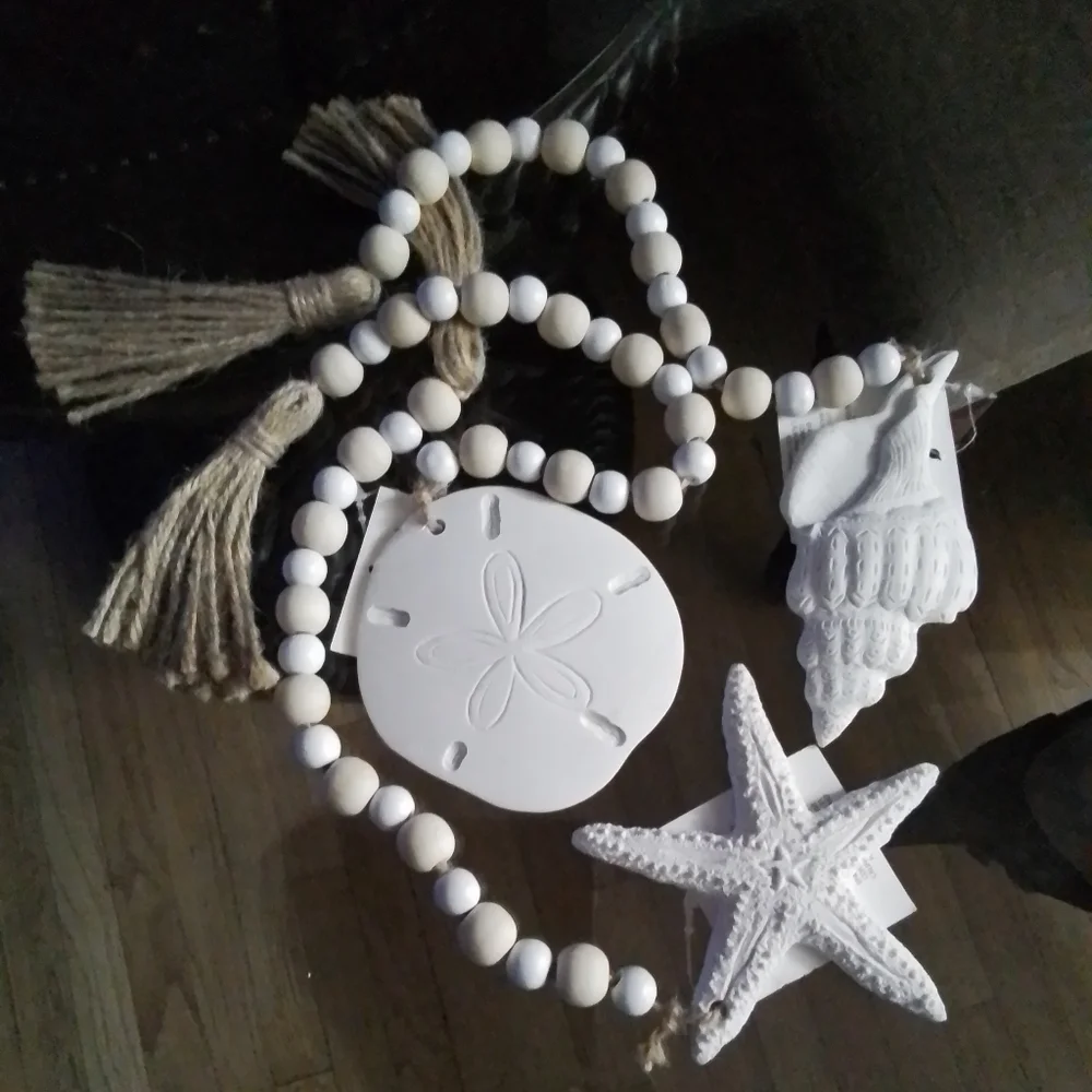 Ocean Shore home decor - Picture 1 of 1